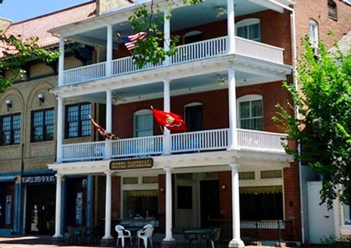 Lodging At The Imperial Hotel Chestertown Exterior foto